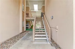 8877 Lauderdale Ct, Huntington Beach, CA 92646 - Photo 5