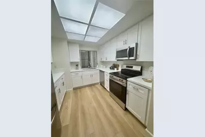 8877 Lauderdale Court #210-G, Huntington Beach, CA 92646 - Photo 19