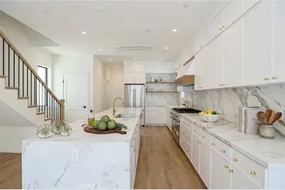 111 9th, Huntington Beach, CA 92648 - Photo 23