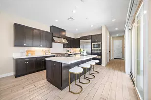 161 Scale, Irvine, CA 92618 - Photo 13