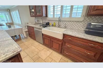 5418 Saratoga, Yorba Linda, CA 92886 - Photo 11