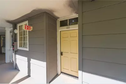 20251 Cape Coral Ln #202, Huntington Beach, CA 92646 - Photo 23