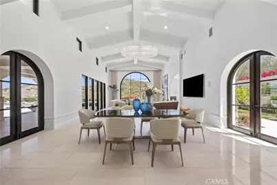 40 Echo Glen, Irvine, CA 92603 - Photo 23
