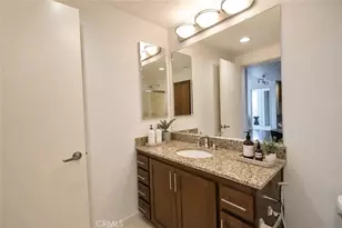21301 Erwin St, Woodland Hills, CA 91367 - Photo 15