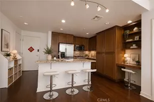 21301 Erwin St, Woodland Hills, CA 91367 - Photo 13
