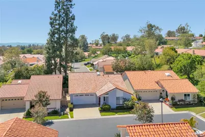 28013 Espinoza, Mission Viejo, CA 92692 - Photo 3