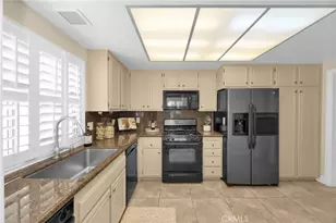 28013 Espinoza, Mission Viejo, CA 92692 - Photo 19