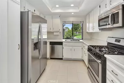 8566 Larkhall Circle #808-B, Huntington Beach, CA 92646 - Photo 3