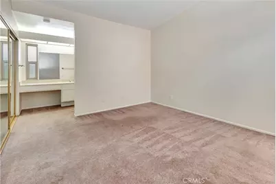8566 Larkhall Circle #808-B, Huntington Beach, CA 92646 - Photo 11