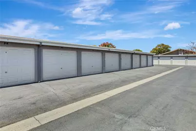 8566 Larkhall Circle #808-B, Huntington Beach, CA 92646 - Photo 23