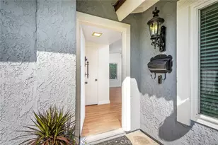 25681 Padua Dr, Laguna Hills, CA 92653 - Photo 5