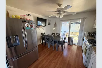 681 Victoria, Costa Mesa, CA 92627 - Photo 27