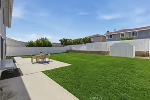 6921 Garden Cir, Huntington Beach, CA 92648 - Photo 15