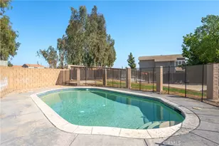 27394 Rustic Ln, Highland, CA 92346 - Photo 31