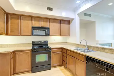 7 Chilmark Street, Ladera Ranch, CA 92694 - Photo 9