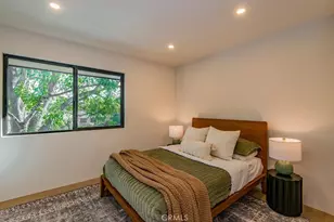 24245 Hatteras, Woodland Hills, CA 91367 - Photo 45