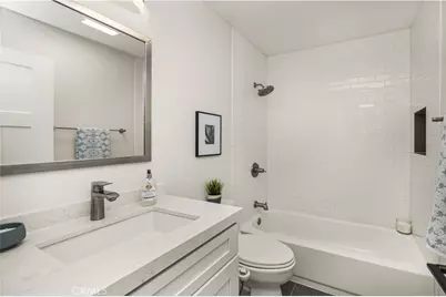 32 Acorn #15, Irvine, CA 92604 - Photo 9