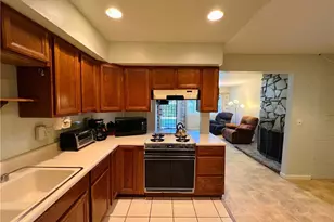 13666 Red Hill, Tustin, CA 92780 - Photo 7