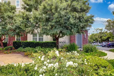 1 Vantis, Aliso Viejo, CA 92656 - Photo 3