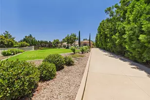 1662 Cherokee Rd, Corona, CA 92881 - Photo 43