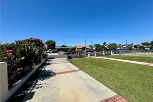 1758 W 51st St, Los Angeles, CA 90062 - Photo 37