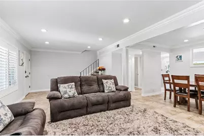 10424 Echo River Court, Fountain Valley, CA 92708 - Photo 7