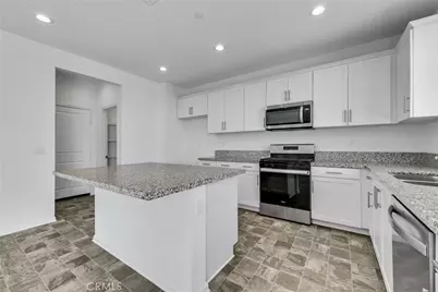 27400 Golden Nugget St, Menifee, CA 92586 - Photo 13