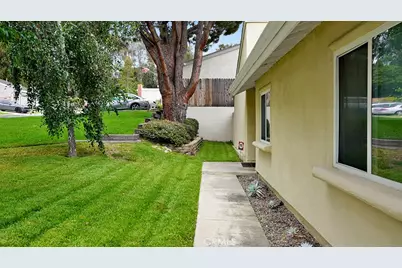 22442 Aliso Park Drive, Lake Forest, CA 92630 - Photo 23