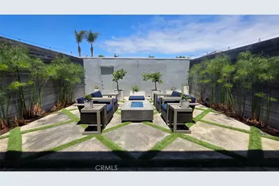 3981 Warner Avenue, Huntington Beach, CA 92649 - Photo 57