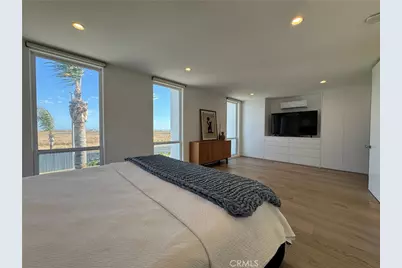 3981 Warner Avenue, Huntington Beach, CA 92649 - Photo 49