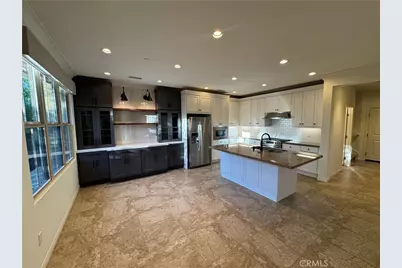 117 Thornhurst, Irvine, CA 92620 - Photo 3