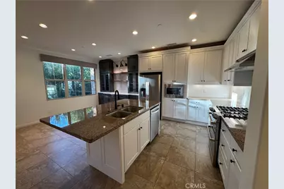 117 Thornhurst, Irvine, CA 92620 - Photo 5