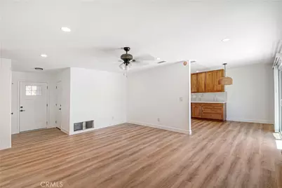 3294 Roberds, San Bernardino, CA 92405 - Photo 5