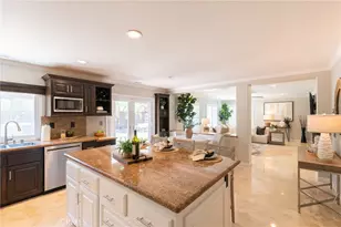 30 Valeroso, Rancho Santa Margarita, CA 92688 - Photo 3