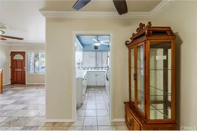 100 Cerritos Avenue #7, Long Beach, CA 90802 - Photo 9