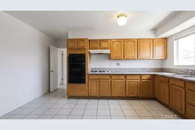 1428 W 124th, Los Angeles, CA 90047 - Photo 7