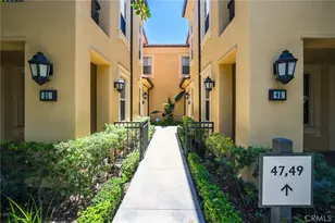 47 Mayfair, Irvine, CA 92620 - Photo 5
