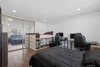 10015 Karmont Avenue, South Gate, CA 90280 - Photo 33