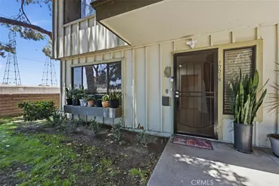 10015 Karmont Avenue, South Gate, CA 90280 - Photo 41