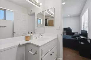 10015 Karmont Ave, South Gate, CA 90280 - Photo 35