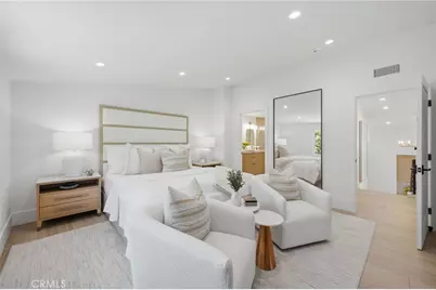 539 Vista Flora, Newport Beach, CA 92660 - Photo 23