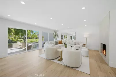 539 Vista Flora, Newport Beach, CA 92660 - Photo 11