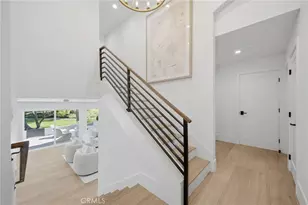539 Vista Flora, Newport Beach, CA 92660 - Photo 9