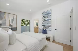 539 Vista Flora, Newport Beach, CA 92660 - Photo 29