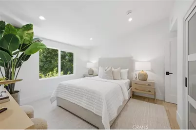 539 Vista Flora, Newport Beach, CA 92660 - Photo 27