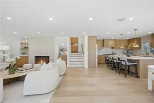 539 Vista Flora, Newport Beach, CA 92660 - Photo 13