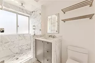 999 N Doheny Dr, West Hollywood, CA 90069 - Photo 21