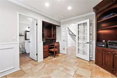 19312 Sleeping Oak Drive, Lake Forest, CA 92679 - Photo 13