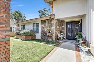 23801 Lindley, Mission Viejo, CA 92691 - Photo 3