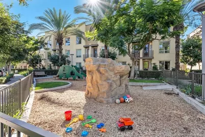 1218 Nolita, Irvine, CA 92612 - Photo 35